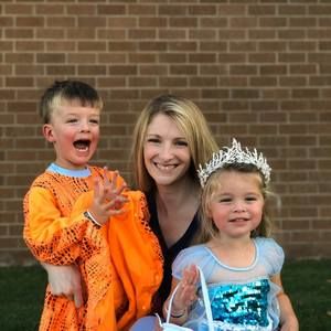 Meet your Posher, Laura